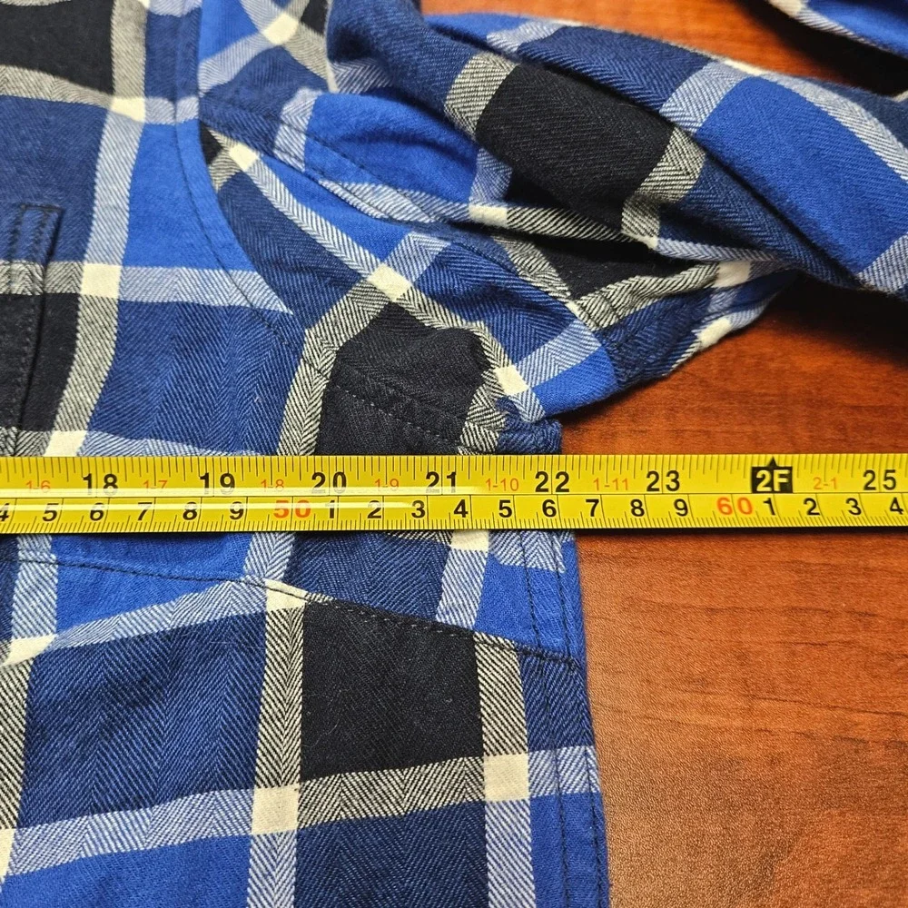 Duluth Trading Co Women's L Free Swingin Flannel Shirt Blue Black Plaid L - Picture 5 of 11